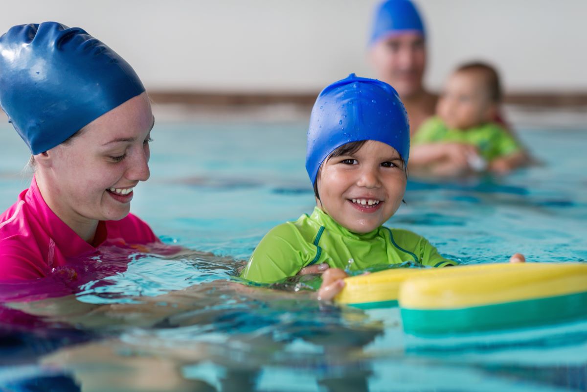 Schwimmen lernen in Ammerland: Wann und wo am besten – Ein L